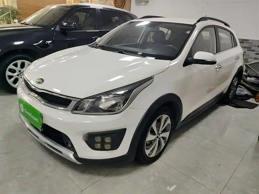 Kia KX CROSS 2017 1.4L AT GLS
