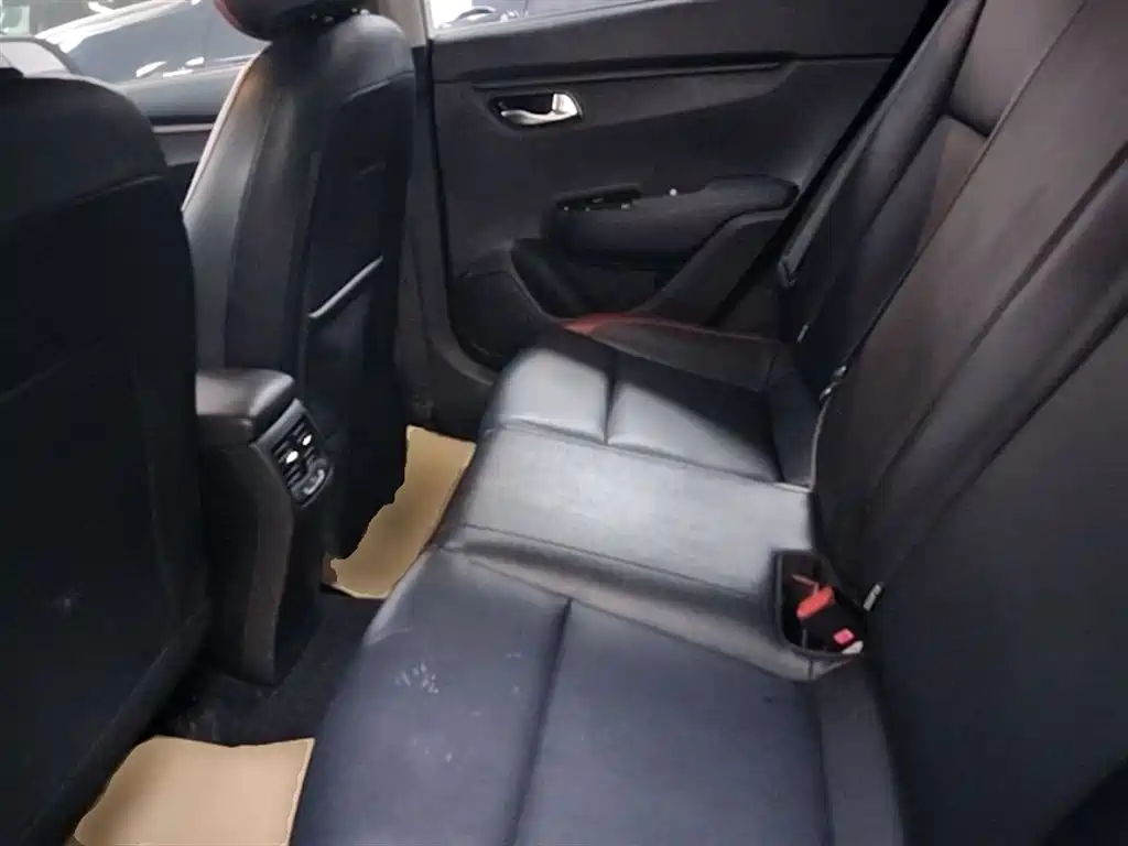 Kia KX CROSS 2017 1.4L AT GLS фото 17