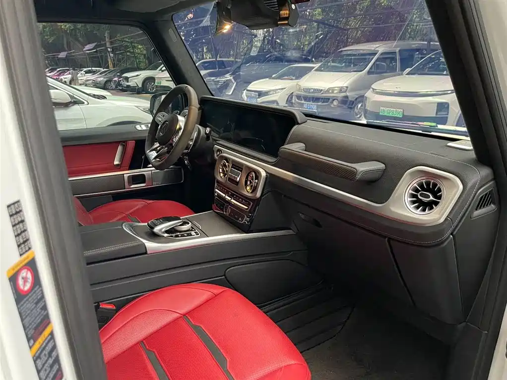 Mercedes-Benz G-Class AMG 2022 AMG G 63 фото 6