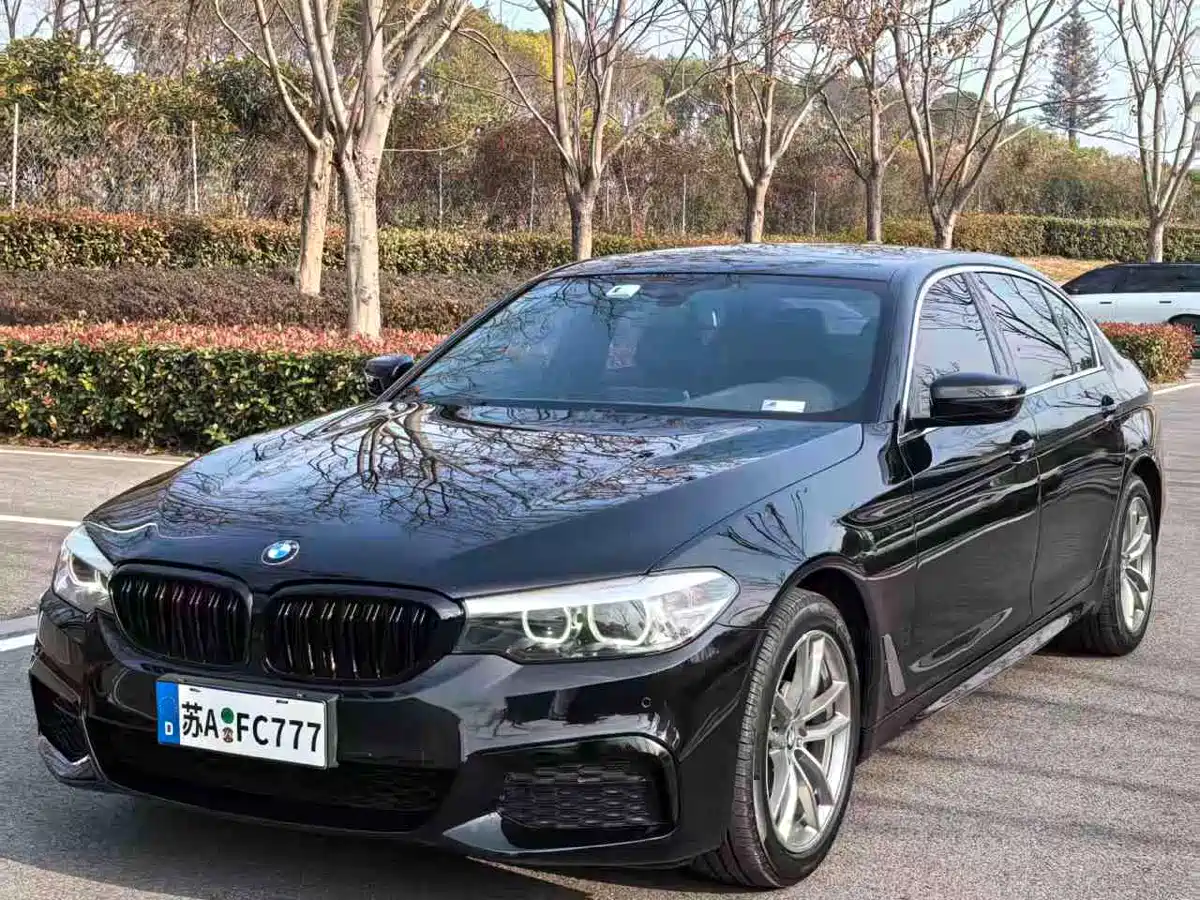 BMW 5 Series 2020 525Li M Sport Package