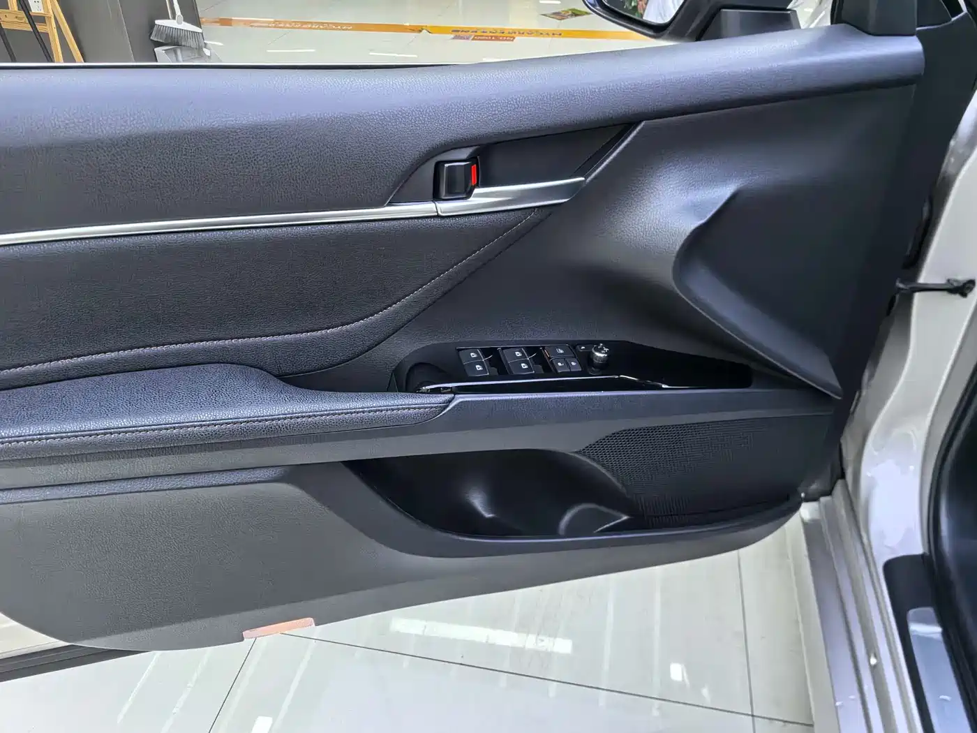 Toyota Camry 2019 2.5G Luxury (China V) фото 8