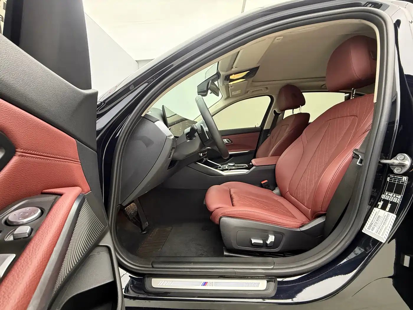 BMW 3 Series 2023 320Li M Sport Package фото 17