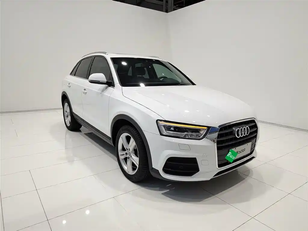 Audi Q3 2018 30th Anniversary Edition 30 TFSI Style фото 4