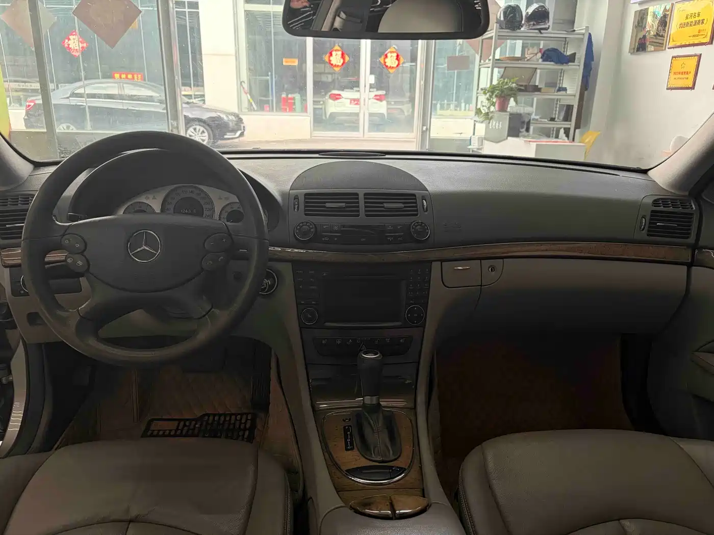 Mercedes-Benz E-Class 2008 E 230 Fashion фото 9