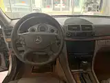 صورة 10 - Mercedes-Benz E-Class
