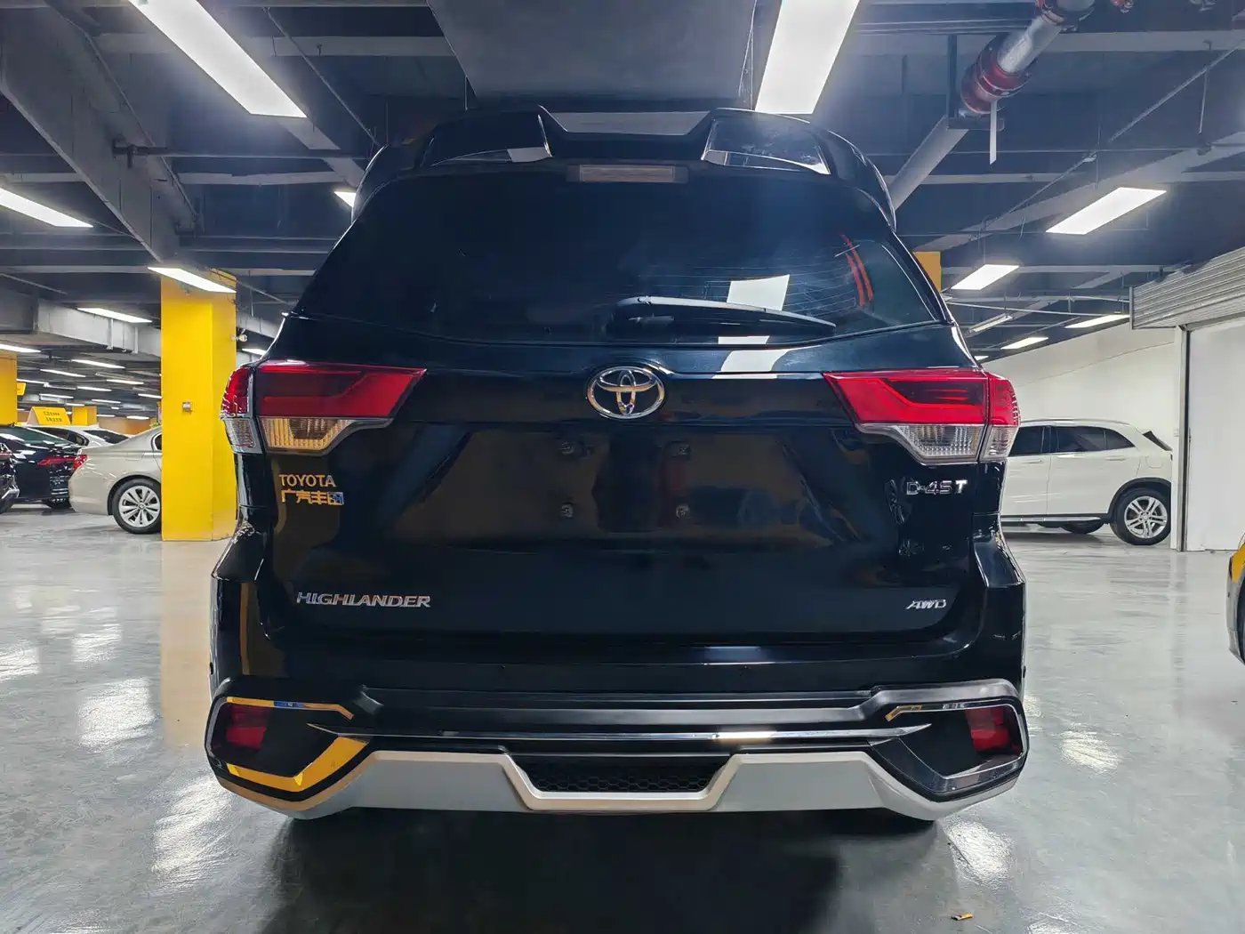 Toyota Highlander 2018 2.0T 2WD Elite 7-seater (China V) фото 8