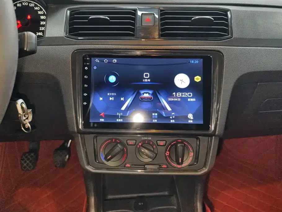 Volkswagen Santana 2016 1.6L Manual Trend Edition фото 13