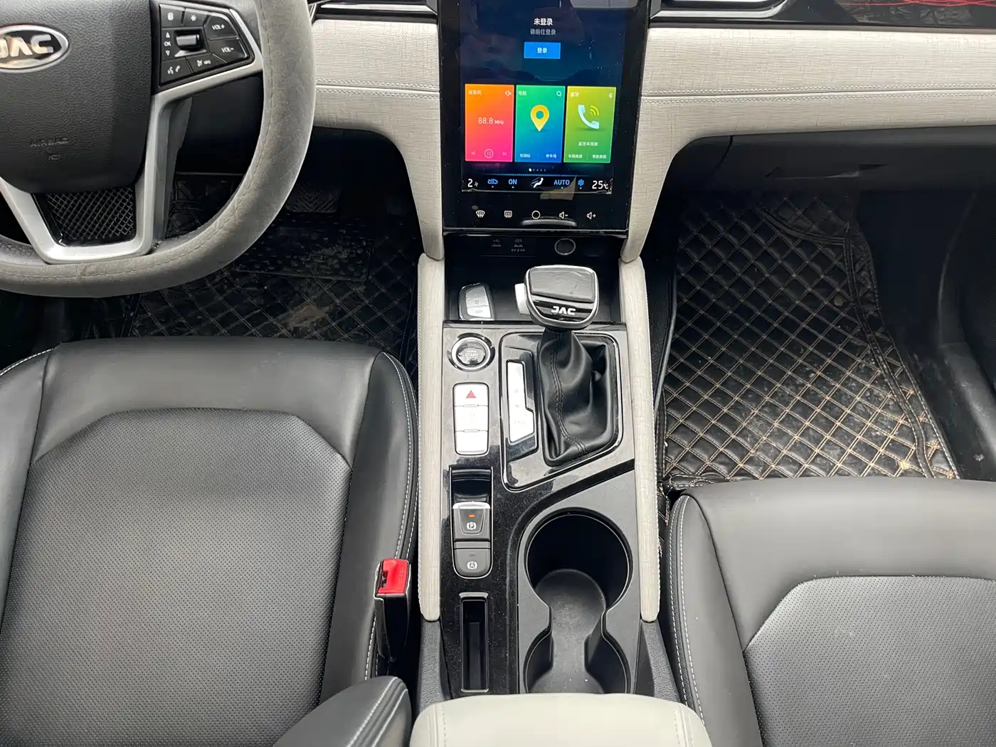 JAC JAC J7 2020 2020 1.5T CVT Dream Model