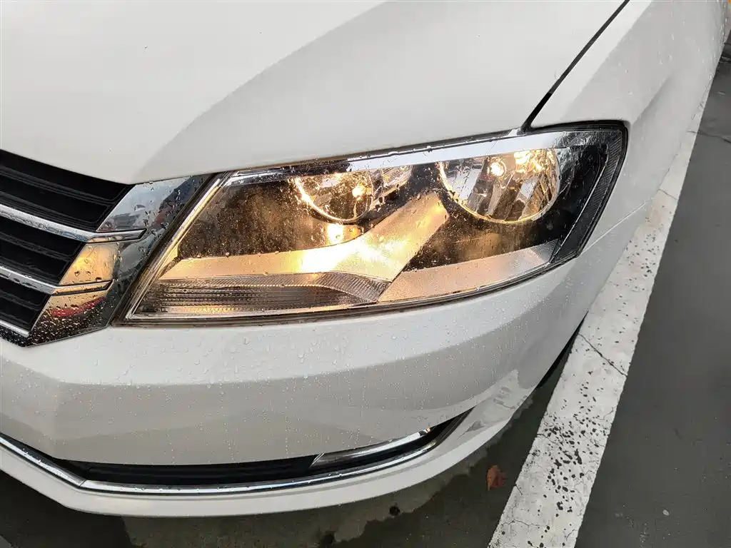 Volkswagen Lavida 2013 Facelift Classic 1.6L Automatic Comfort фото 24