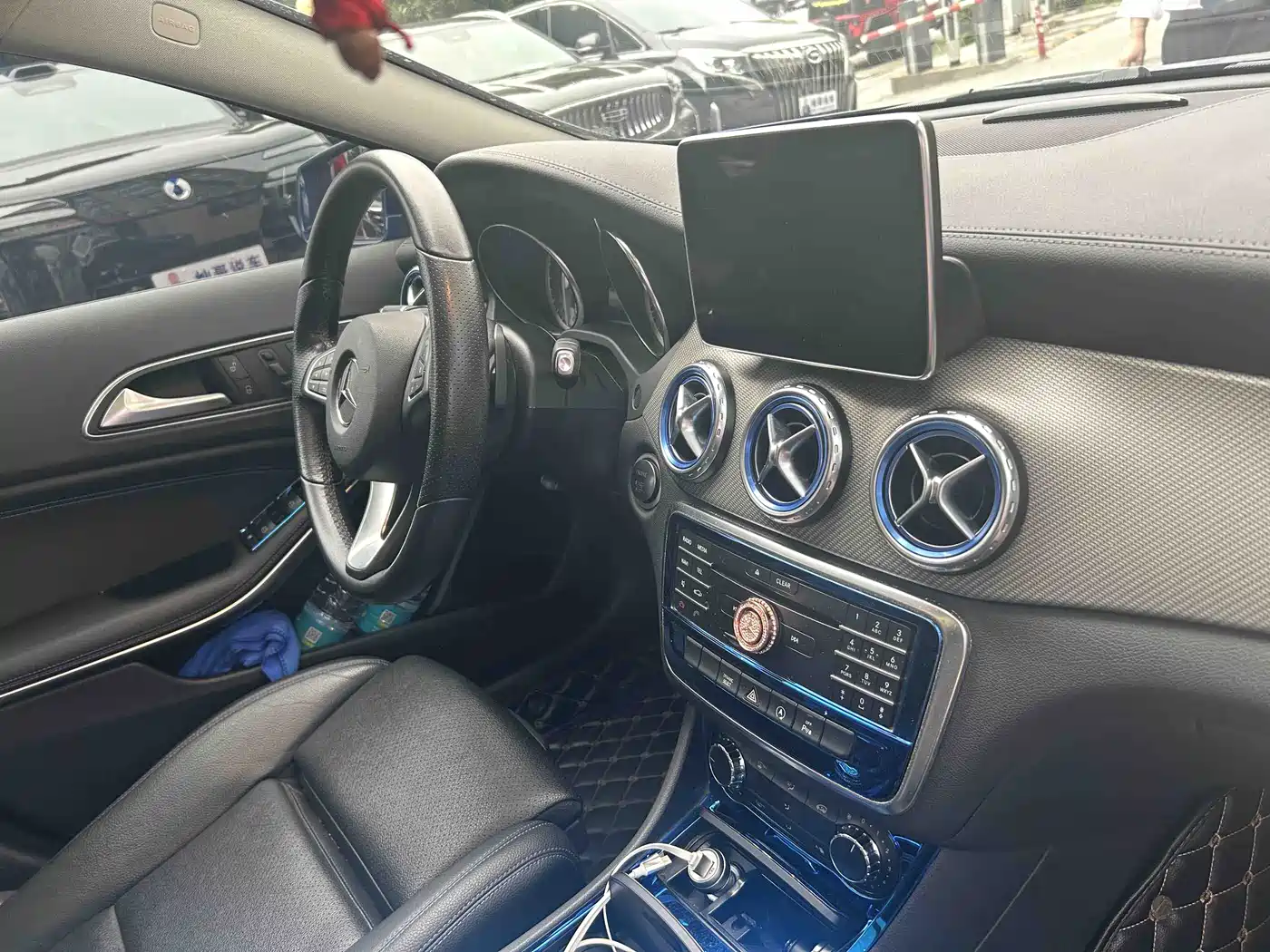 Mercedes-Benz GLA 2016 GLA 200 Blues Edition фото 7