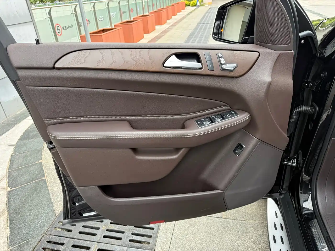 Mercedes-Benz GLE 2017 GLE 320 4MATIC Luxury фото 17