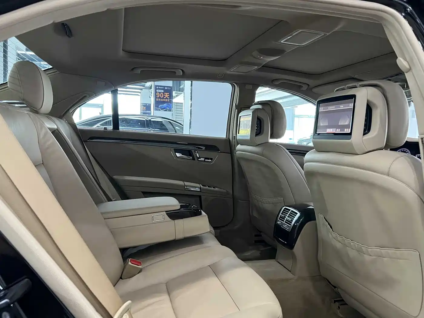Mercedes-Benz S-Class 2012 S 300 L Business Grand Edition фото 17