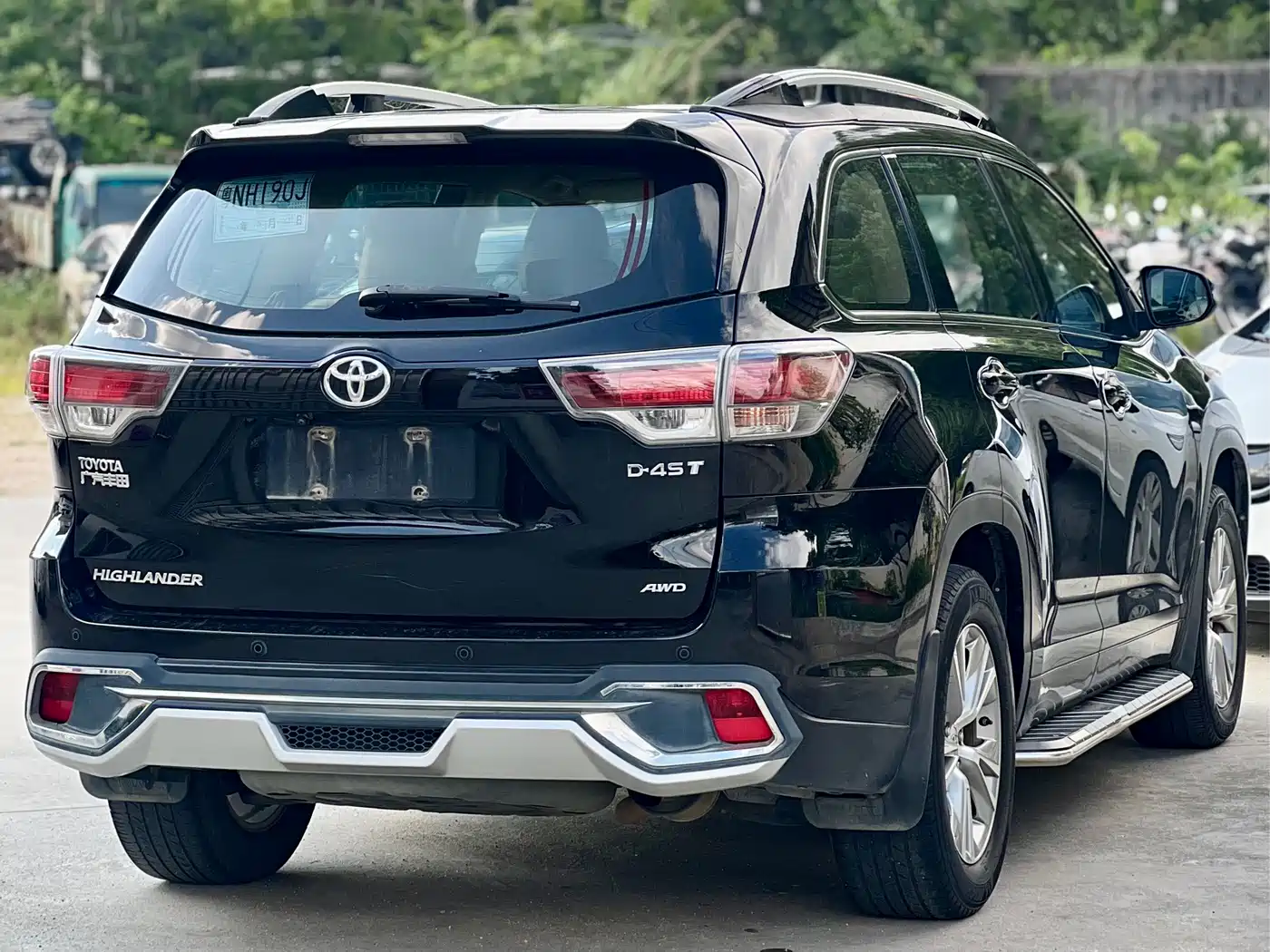 Toyota Highlander 2015 2.0T AWD Elite Edition 7-seater фото 8