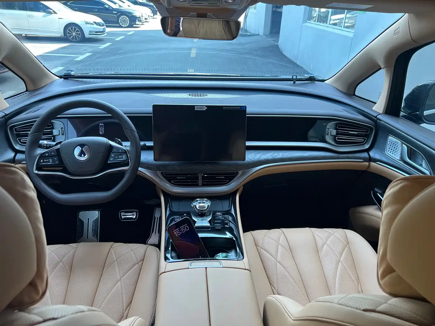Denza D9 2025 DM-i Smart Driving Edition 1020 AWD Flagship фото 13