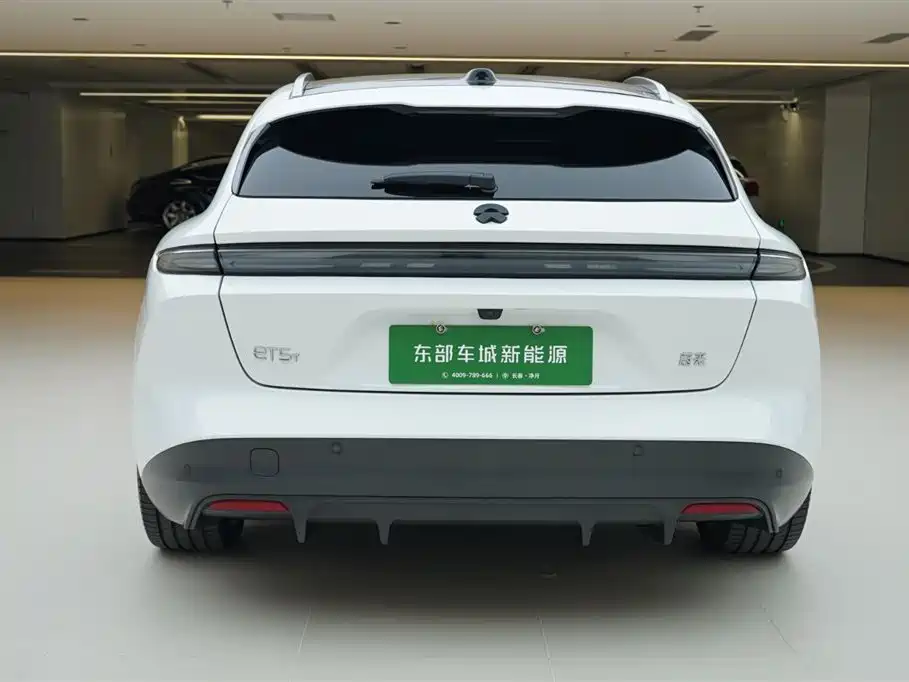 NIO NIO ET5T