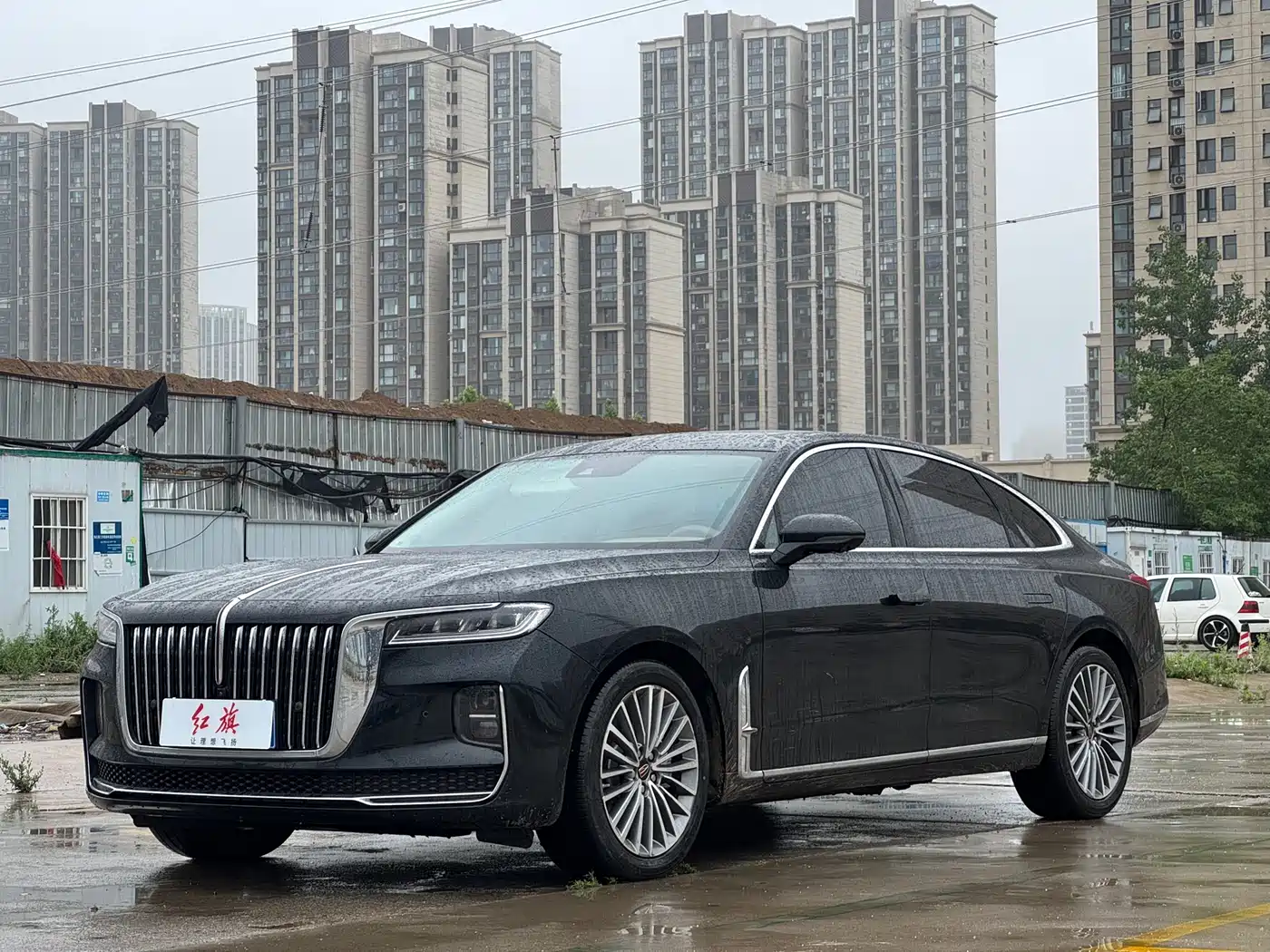 Hongqi H9 2023 Model 2.0T Smart Connect Flagship Edition