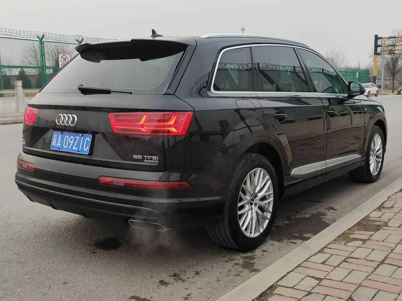 AUDI Q7