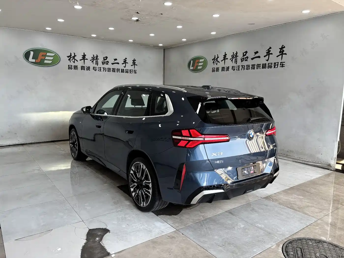 BMW X3 2025 xDrive30L Premium Model M Sport Black Package фото 7