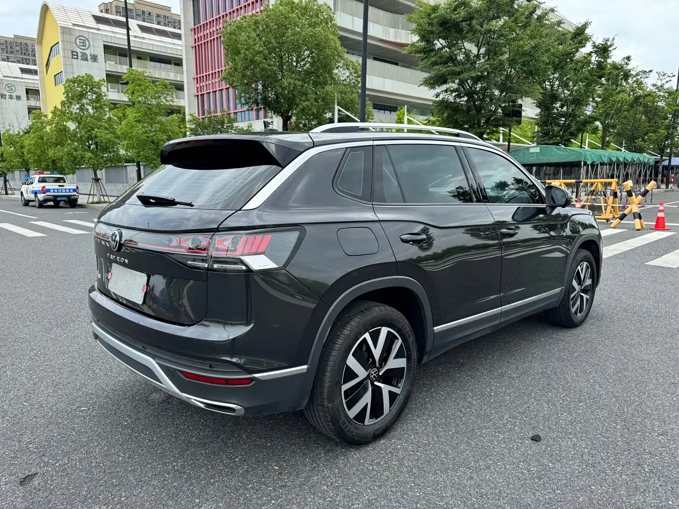 Volkswagen Tayron 2025 Facelift 300TSI Shared Edition фото 4