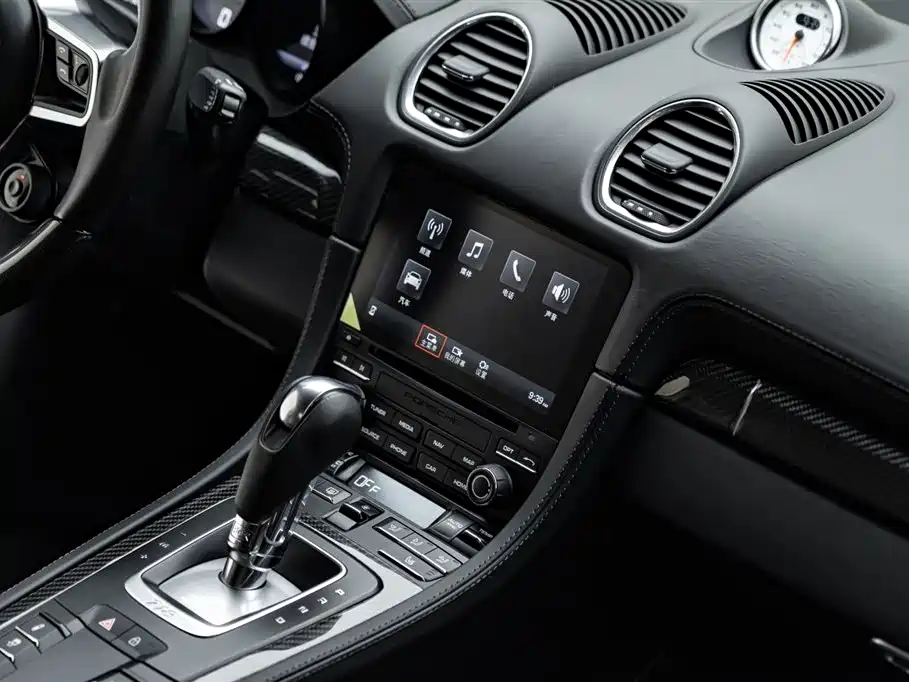 Porsche 718 2020 Cayman 2.0T фото 16