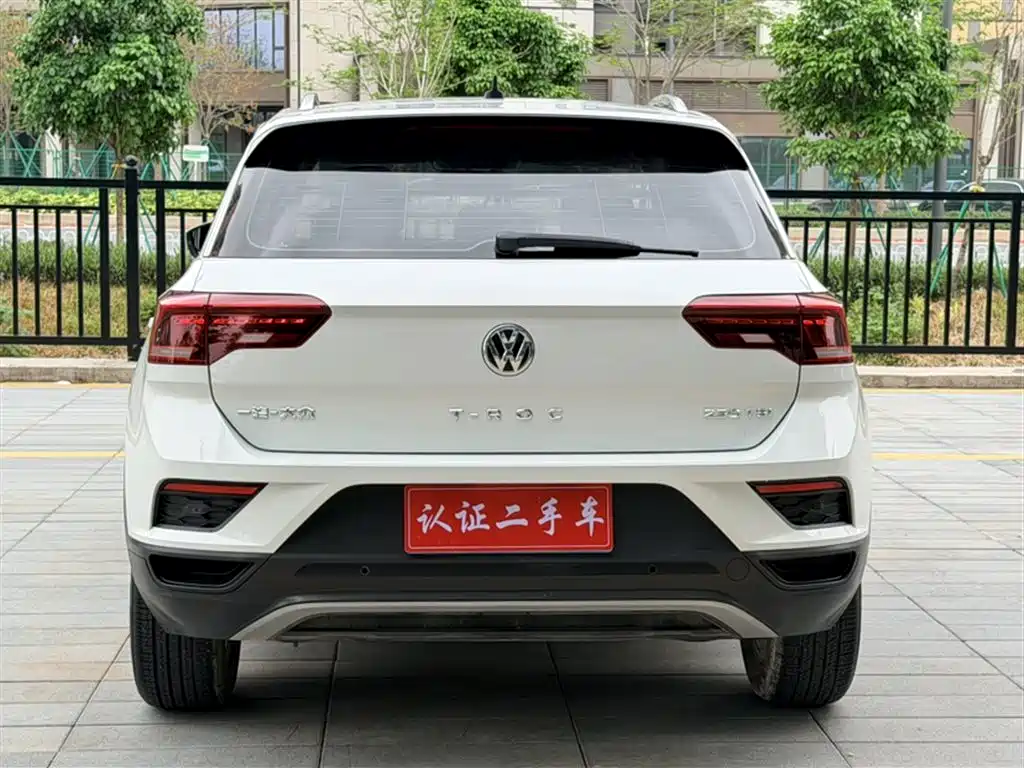 Volkswagen T-ROC 2019 230TSI DSG 2WD Fashion Type China VI фото 24