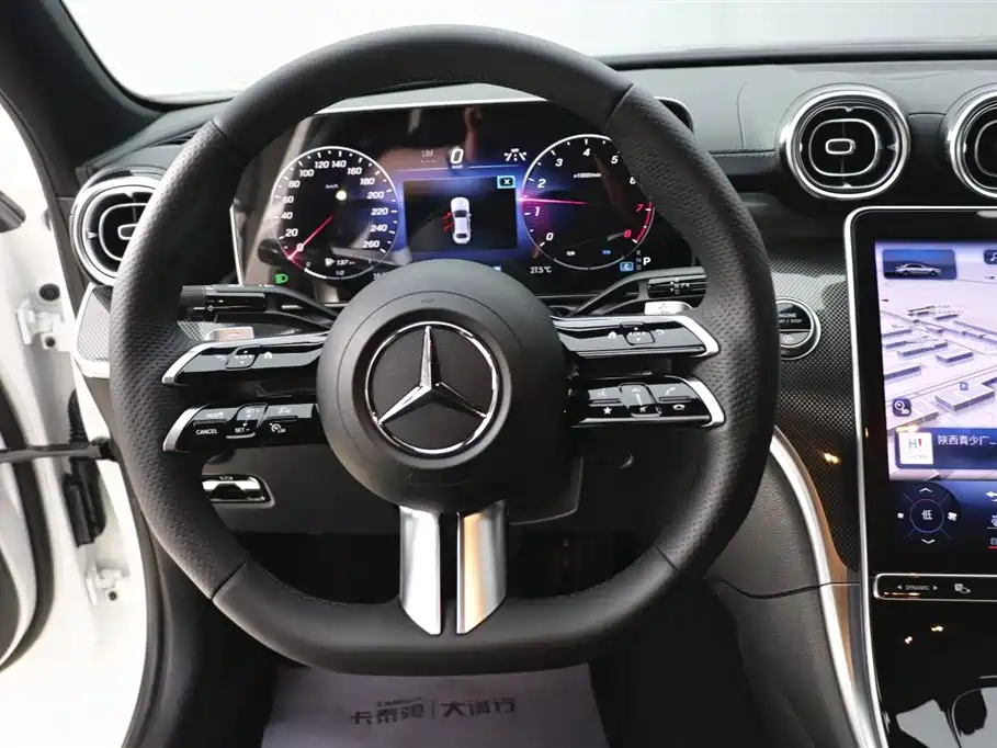 Mercedes-Benz C-Class 2023 C 260 L Night Edition Sport фото 15