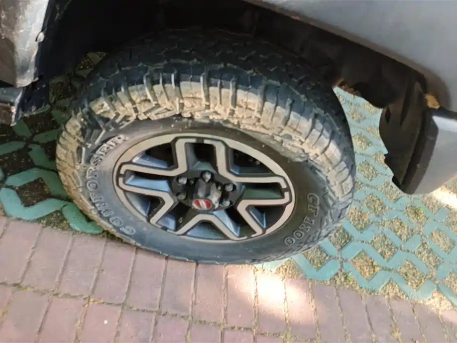 BAIC ORV Beijing Offroad BJ40 2016 Model 40L 2.3T Automatic 4WD Exclusive фото 6