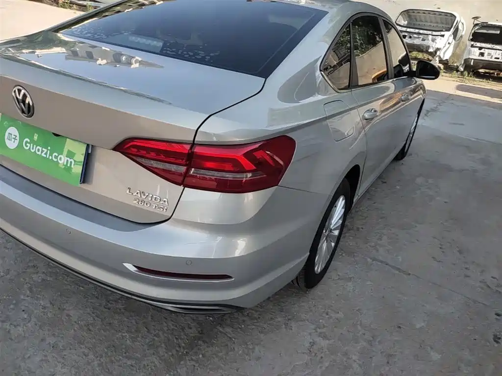 Volkswagen Lavida 2019 280TSI DSG Comfort Edition China VI фото 8