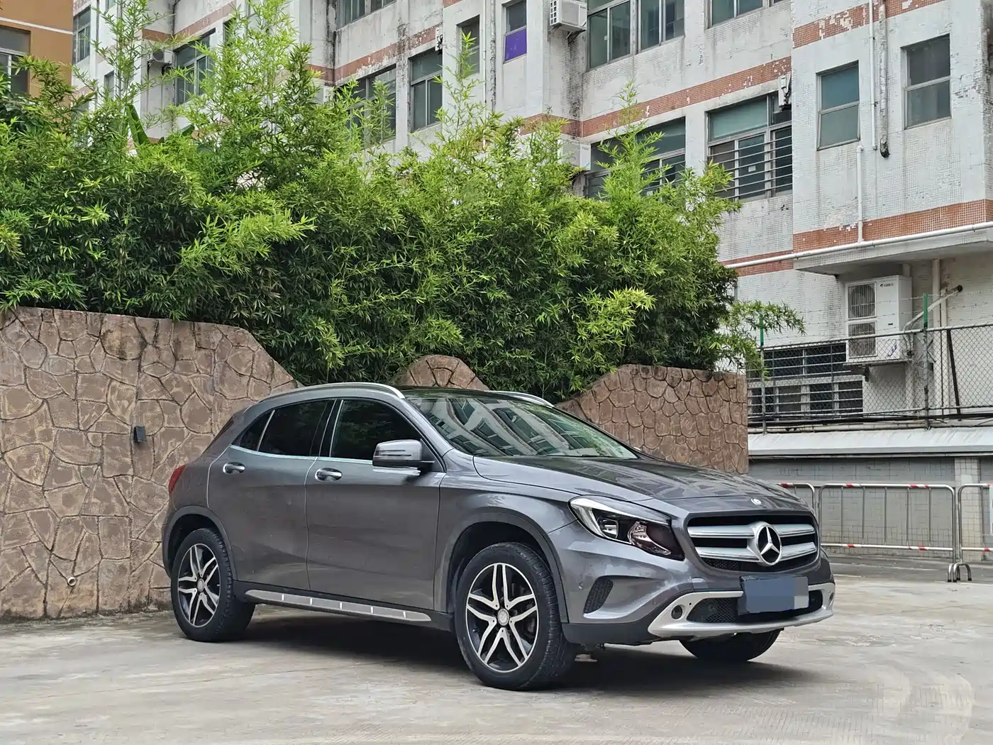 Mercedes-Benz GLA 2016 GLA 200 Dynamic фото 3