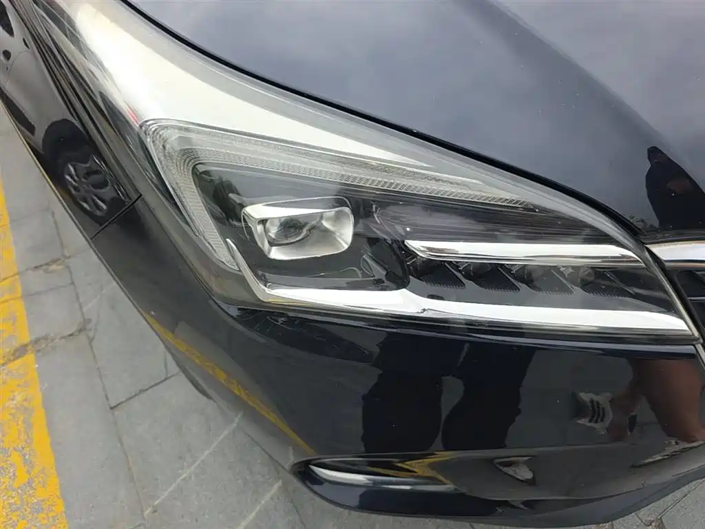 Buick Envision Plus 2021 532T FWD Elite Trim фото 13