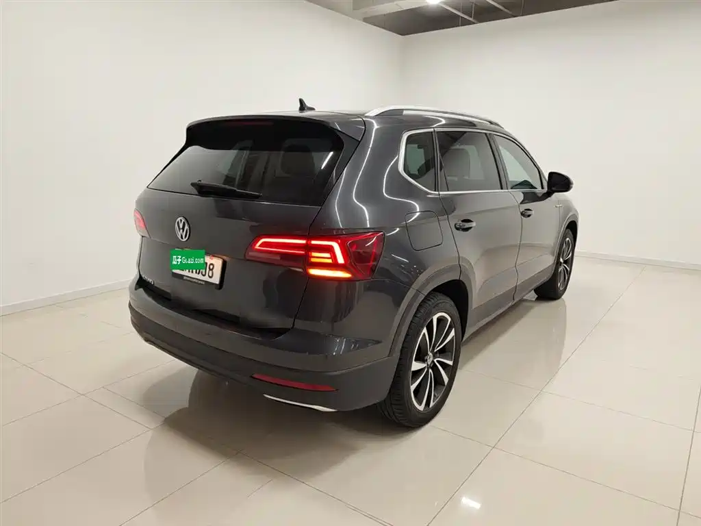 Volkswagen Tharu 2022 280TSI FWD Luxury Edition фото 5