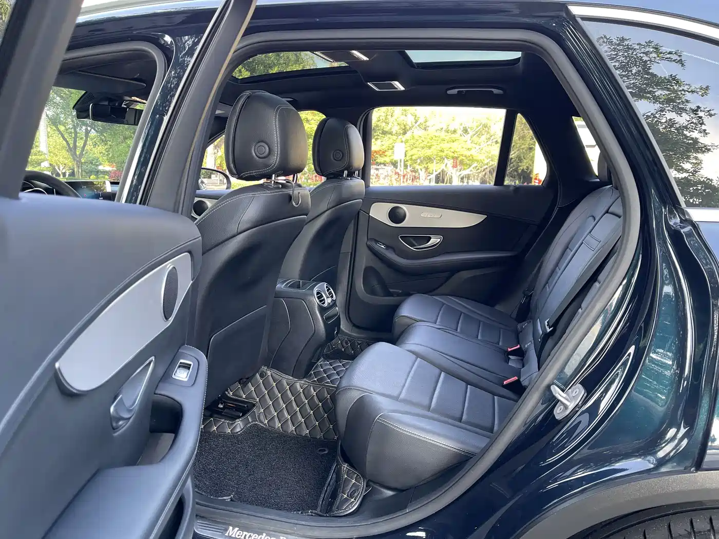 Mercedes-Benz GLC 2022 Facelift III GLC 260 L 4MATIC Dynamic фото 5