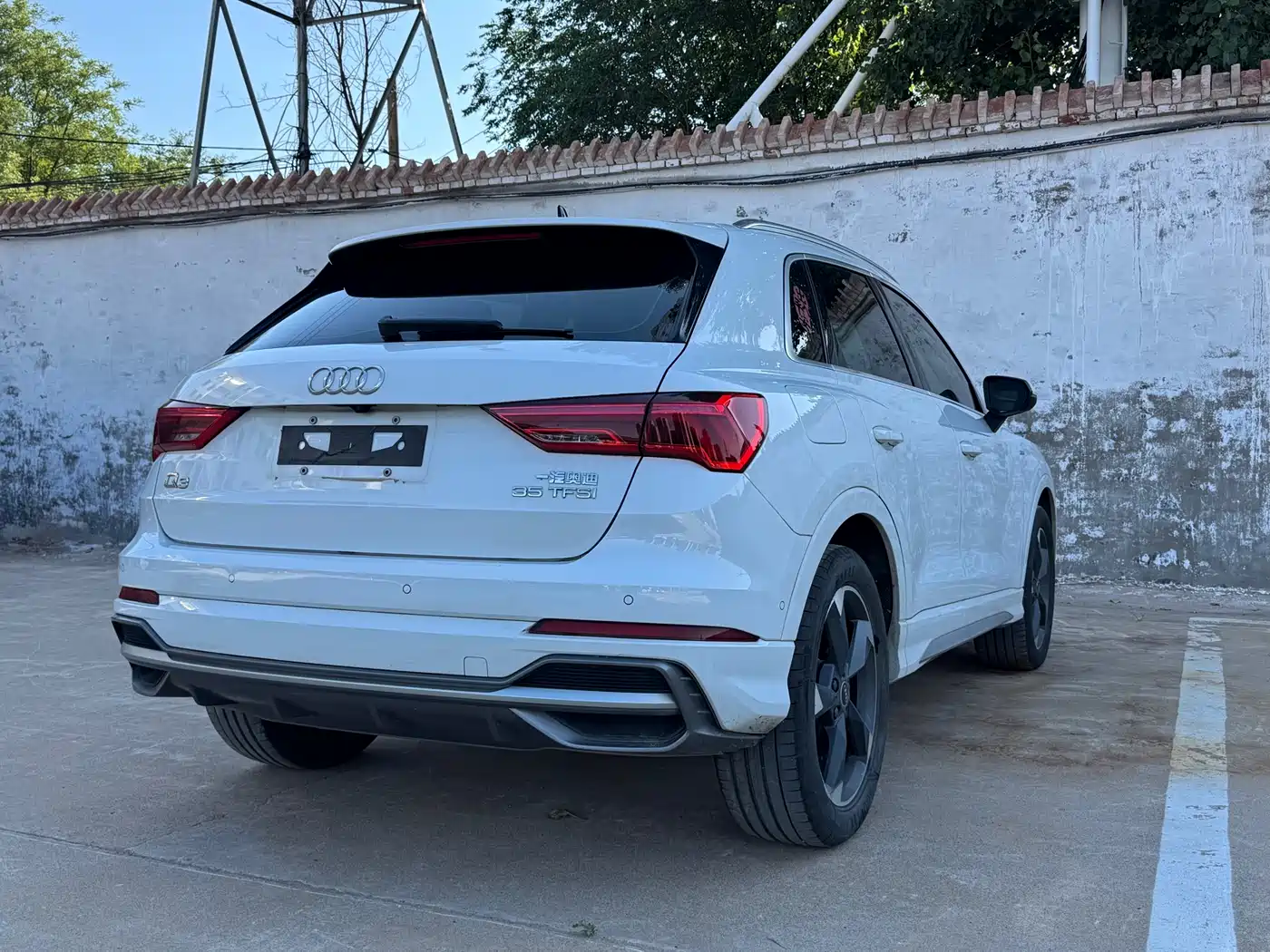 Audi Q3 2022 35 TFSI Fashion Dynamic фото 9