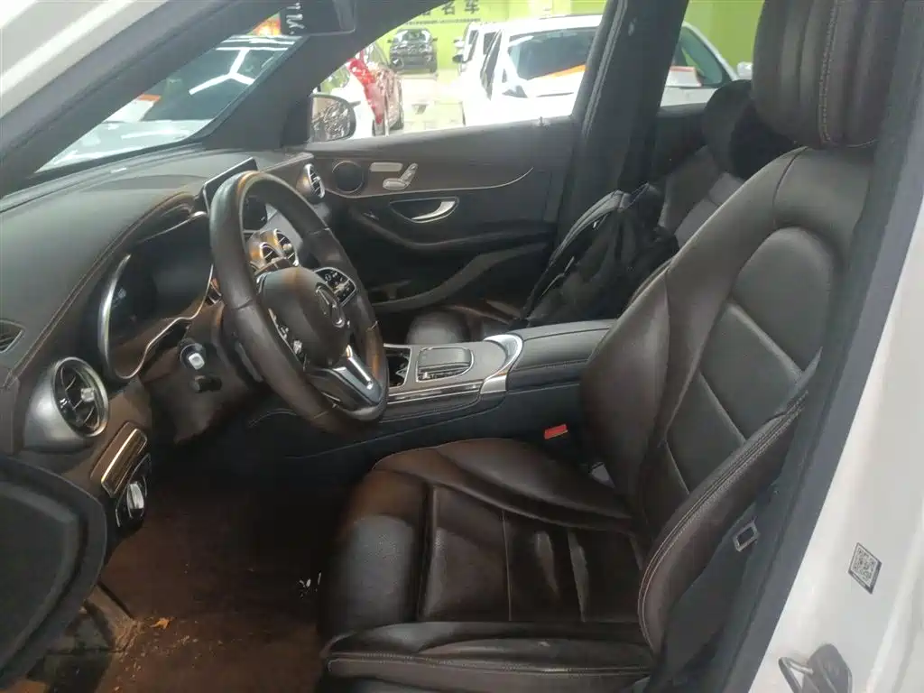 Mercedes-Benz GLC 2022 Facelift GLC 260 L 4MATIC Luxury Model фото 11