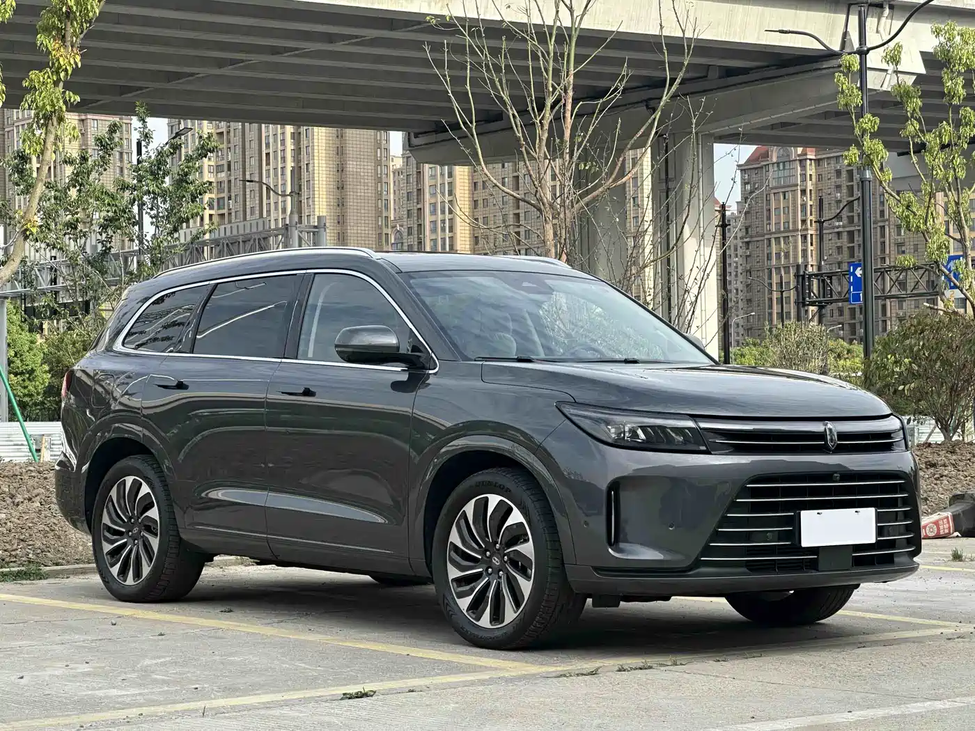AITO Wenjie AITO M7 2022 1.5T RWD Comfort Edition фото 3