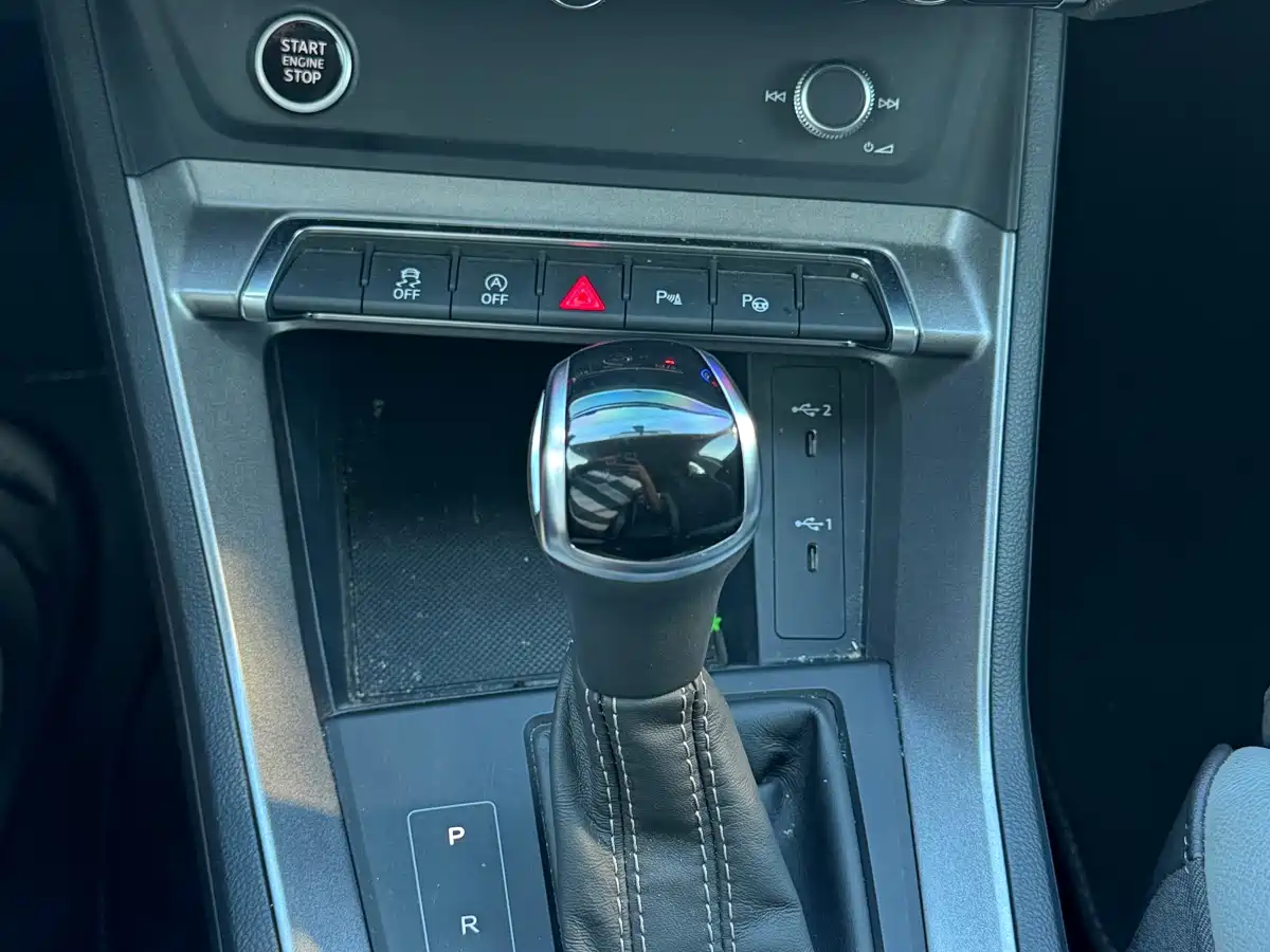 Audi Q3 2022 35 TFSI Fashion Dynamic фото 10