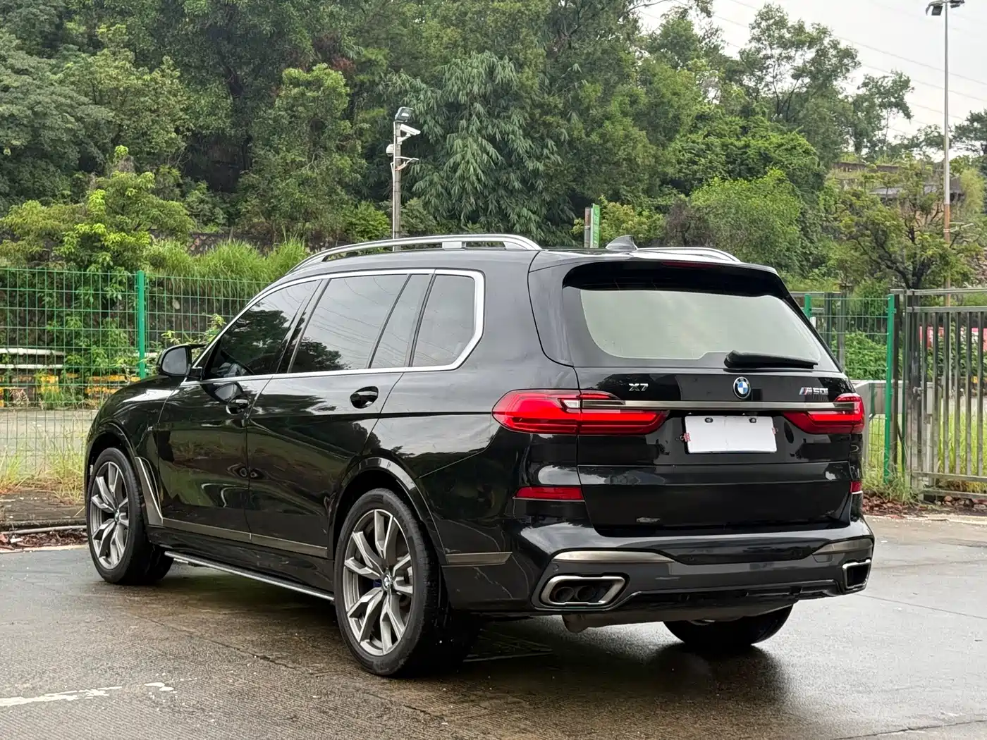 Photo 15 - BMW X7
