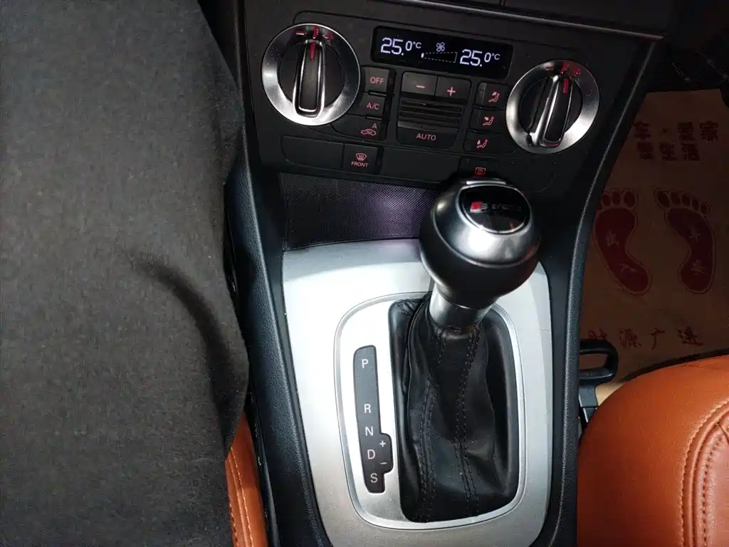 Audi Q3 2013 35 TFSI Progressive фото 10