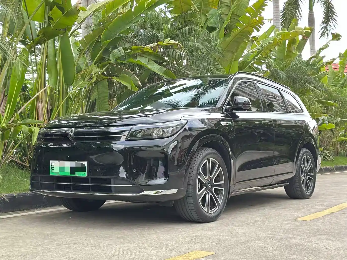 AITO Wenjie AITO M7 2024 1.5T Smart Drive RWD Pro 5-seater