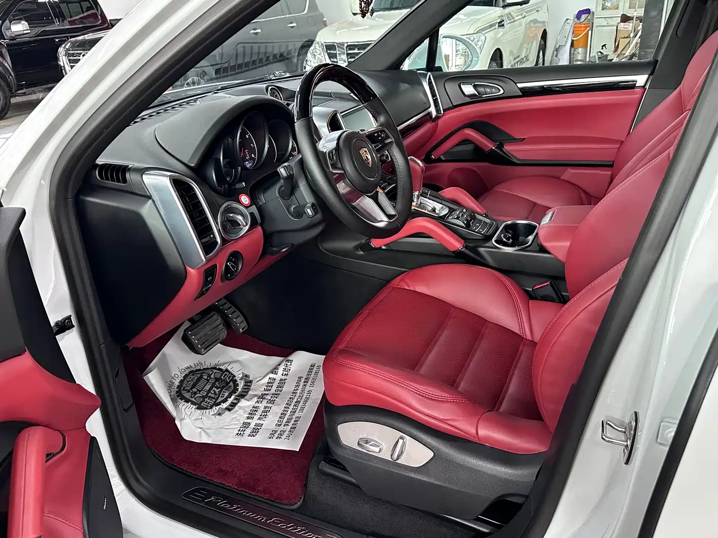 Porsche Cayenne 2016 Cayenne Platinum Edition 3.0T фото 6