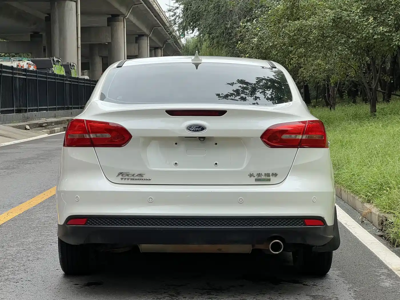 Photo 10 - Ford Focus