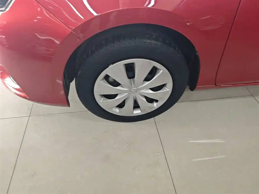 Toyota YARiS L Zhi Xiang 2017 1.5E CVT Charming Edition фото 23
