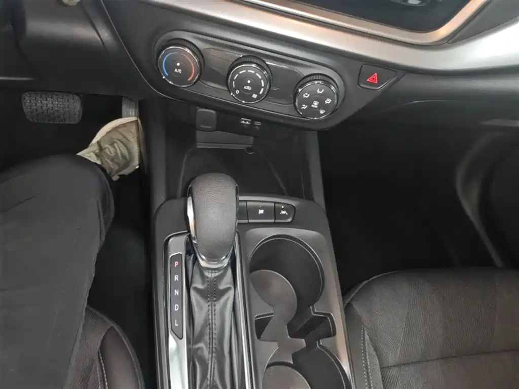 CHEVROLET XINGMAILUO