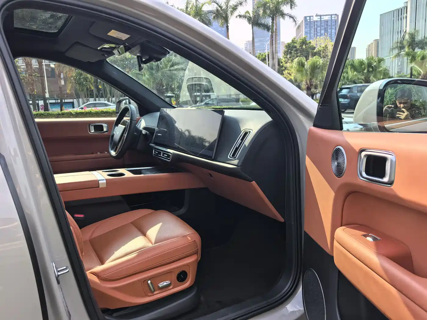 Li Auto L6 2025 Max Smart Renewal Edition фото 9