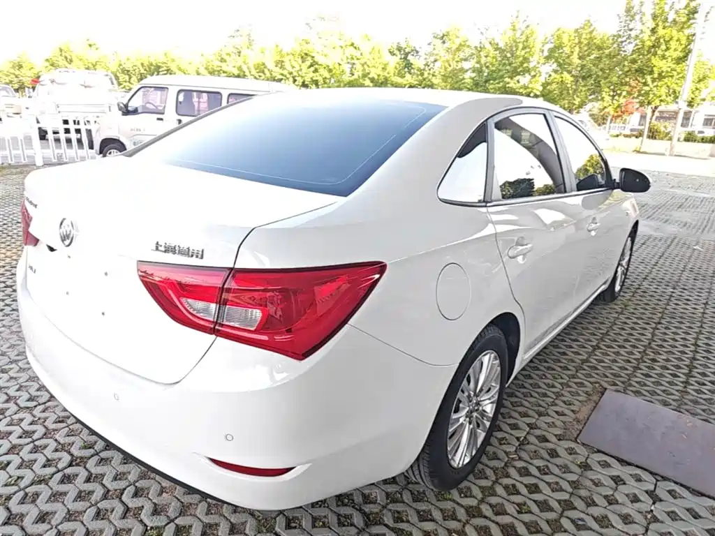 Buick Excelle 2015 15N Manual Elite фото 7