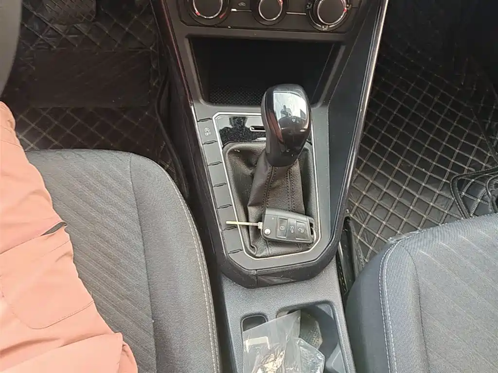 Volkswagen Lavida 2025 New Edge 1.5L Outstanding New Ease фото 14