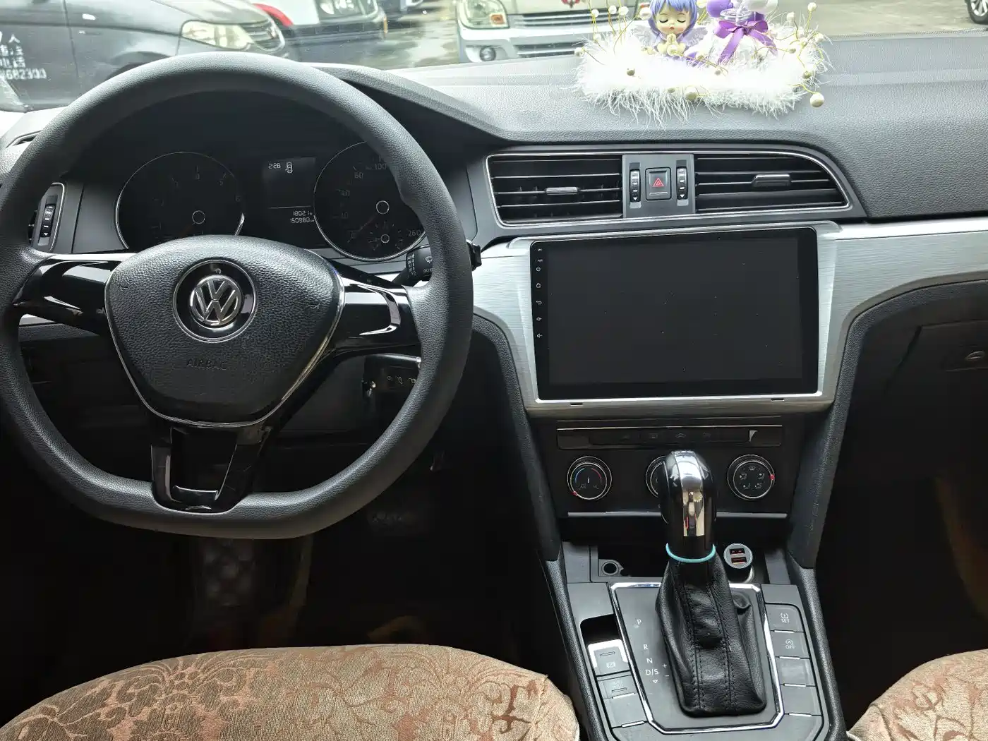 Volkswagen Lamando 2017 230TSI DSG Trend Edition фото 9