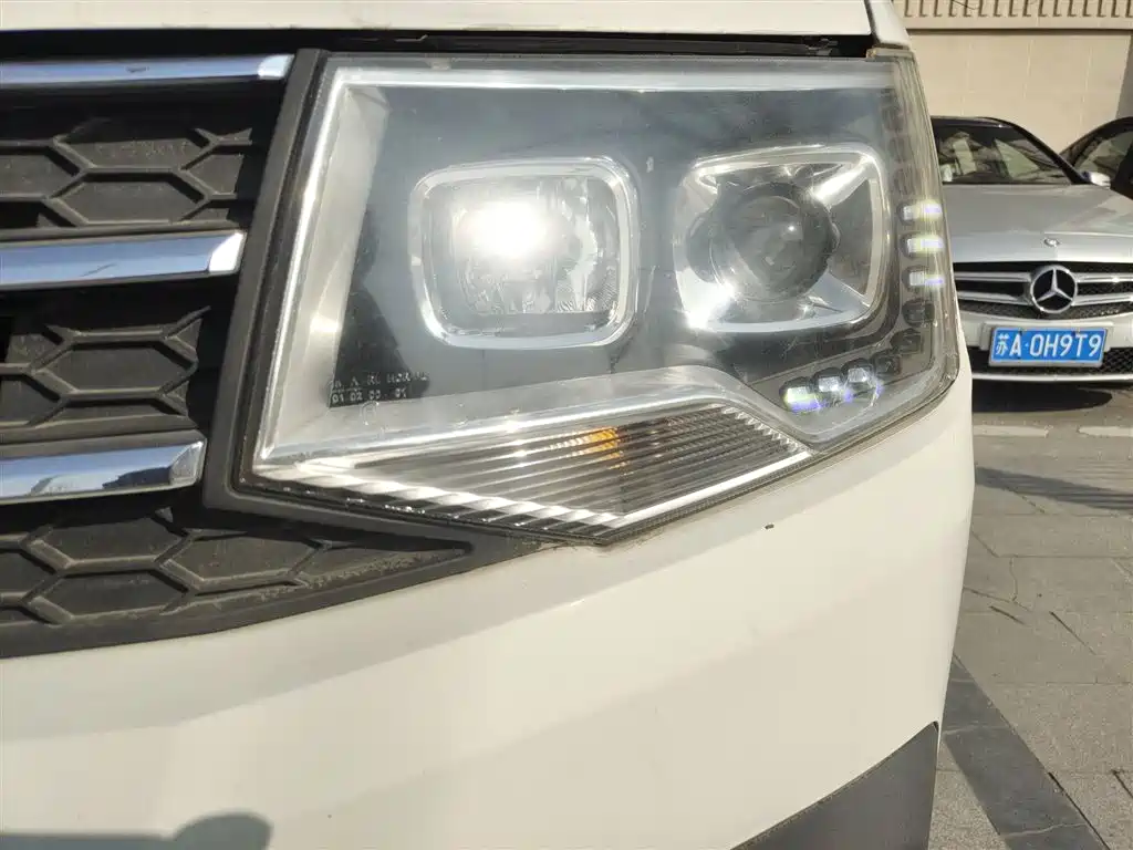 King Long Kaige Hulk 2019 2018 2.2L M1 Standard V22