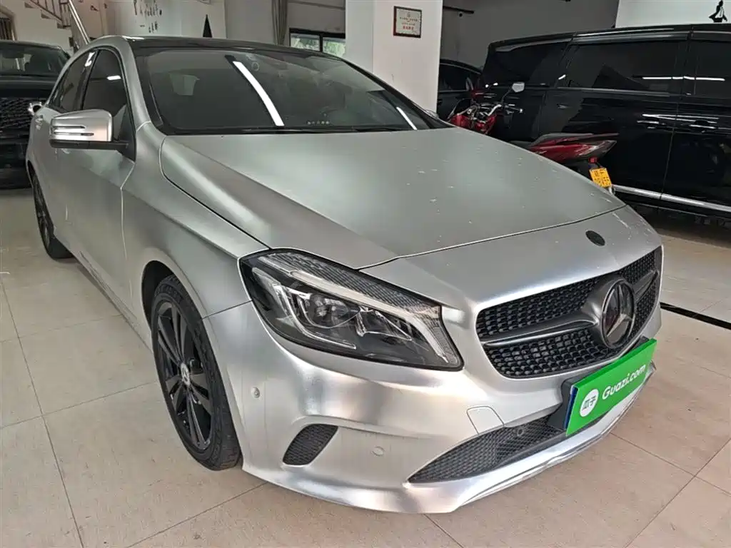 Mercedes-Benz A-Class (Import) 2017 Facelift A 200 Dynamic фото 4