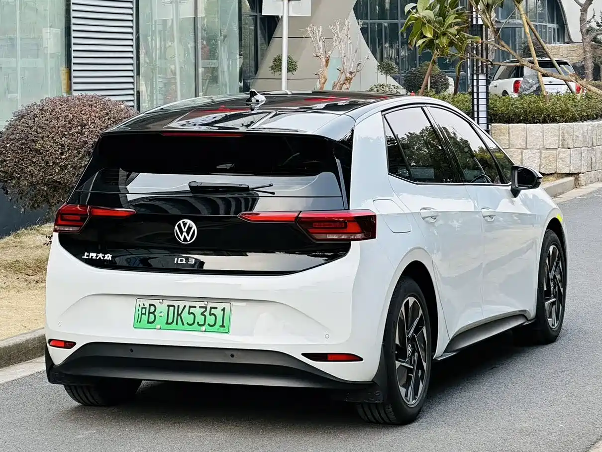 Volkswagen ID.3 2025 Smart Edition Outstanding Oxygen Version фото 6